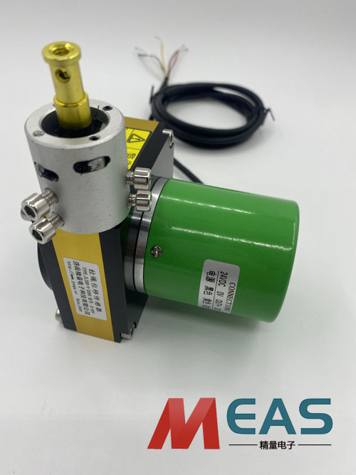 ����(xi��n)λ�ƾ��a������(zh��n)�o(w��)�`�ؑ�(y��ng)����늙C(j��)�Ķ�λ�y(c��)��ϵ�y(t��ng)��