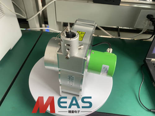 ����λ�ƾ��a����������(y��ng)������Ч�L(zh��ng)�ȷ�����(n��i)����